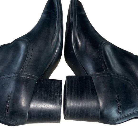 UGG Women's Bandara Leather‎ Stacked Heel Back Zipper Ankle Boot Black Size 8 - Picture 6 of 11